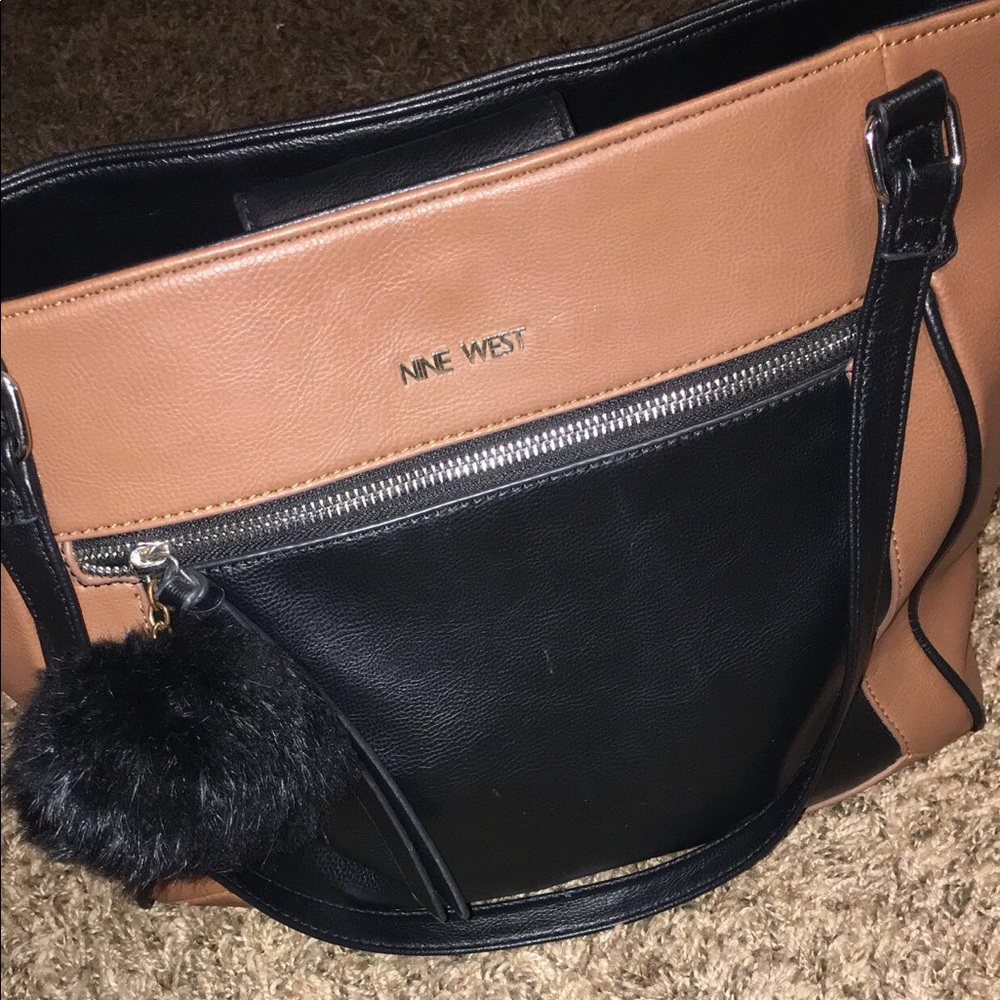 nine west purse
